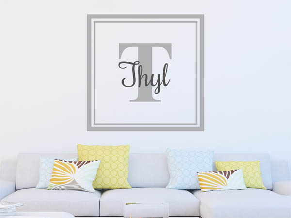 Wandtattoo Thyl als eckiges Monogramm