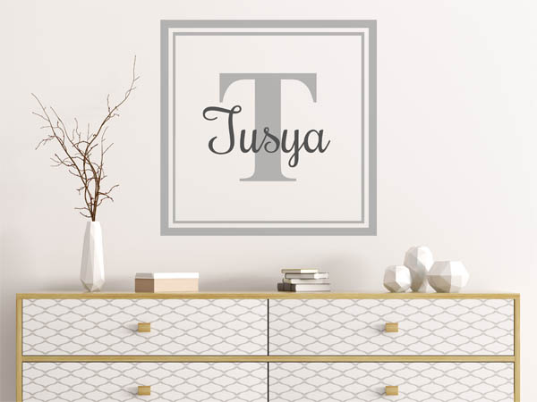 Wandtattoo Tusya als eckiges Monogramm