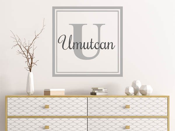 Wandtattoo Umutcan als eckiges Monogramm
