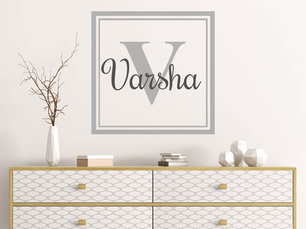 Wandtattoo Varsha als eckiges Monogramm