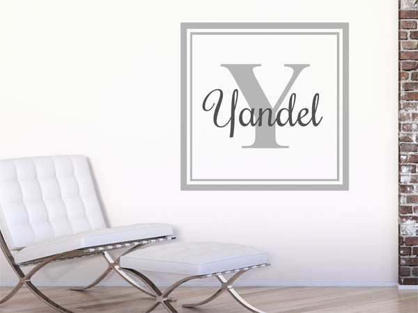 Wandtattoo Yandel als eckiges Monogramm