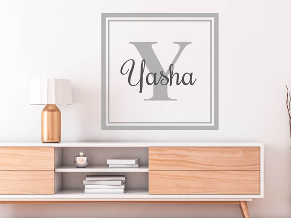 Wandtattoo Yasha als eckiges Monogramm