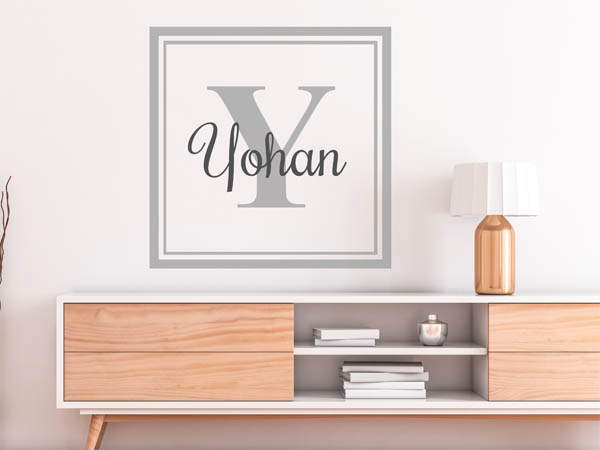Wandtattoo Yohan als eckiges Monogramm