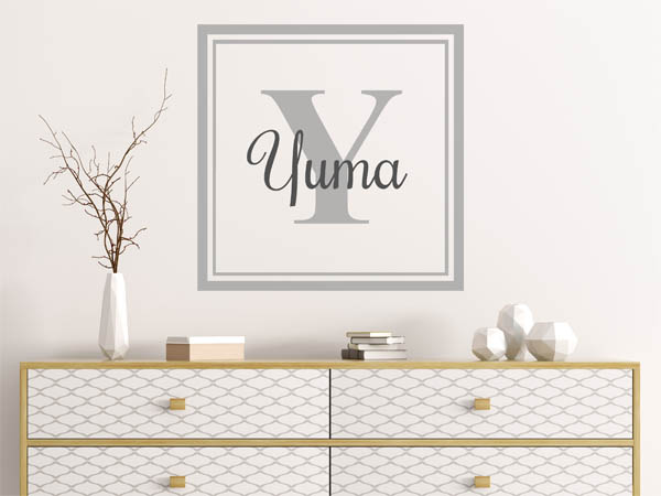 Wandtattoo Yuma als eckiges Monogramm