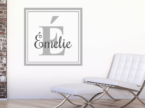 Wandtattoo Émelie als eckiges Monogramm