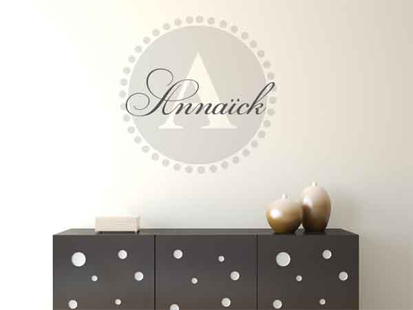 Wandtattoo Annaïck als Monogramm rund