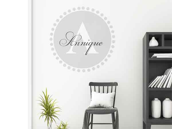 Wandtattoo Annique als Monogramm rund