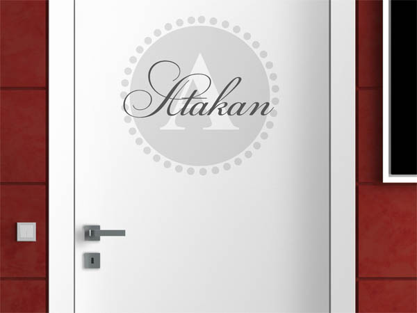 Wandtattoo Atakan als Monogramm rund