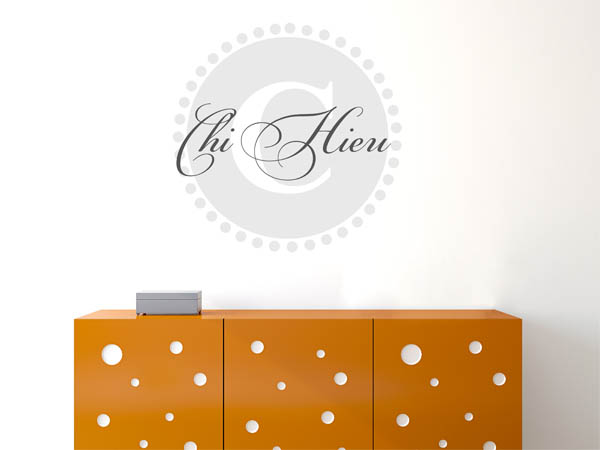 Wandtattoo Chi Hieu als Monogramm rund