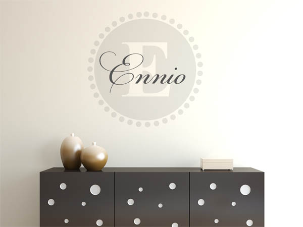 Wandtattoo Ennio als Monogramm rund