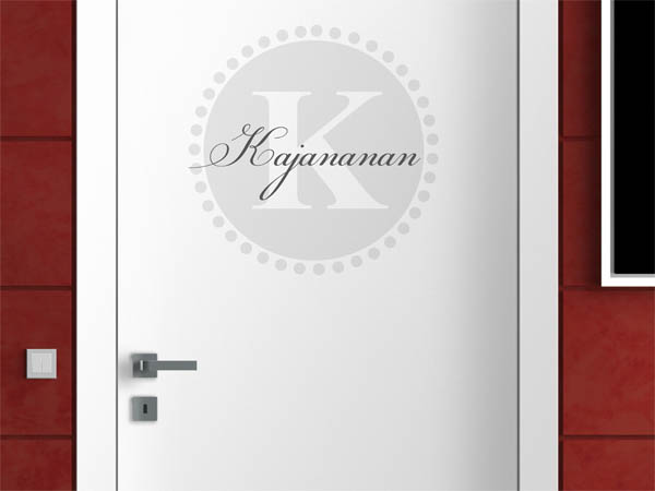 Wandtattoo Kajananan als Monogramm rund
