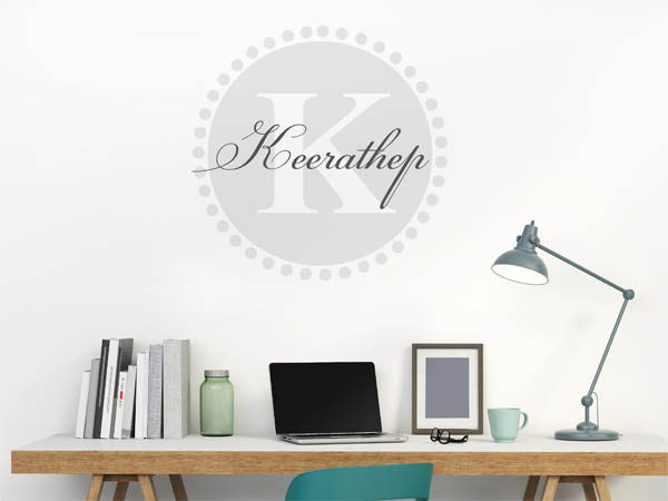 Wandtattoo Keerathep als Monogramm rund