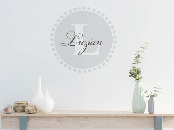 Wandtattoo Luzian als Monogramm rund