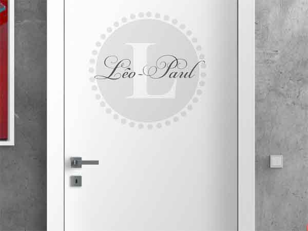 Wandtattoo Léo-Paul als Monogramm rund