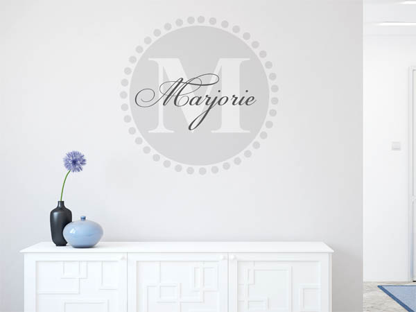 Wandtattoo Marjorie als Monogramm rund