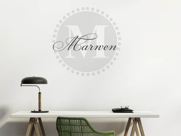 Wandtattoo Marwen als Monogramm rund