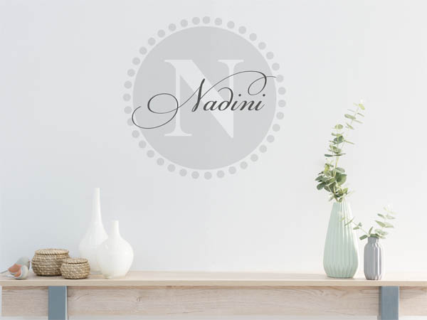 Wandtattoo Nadini als Monogramm rund