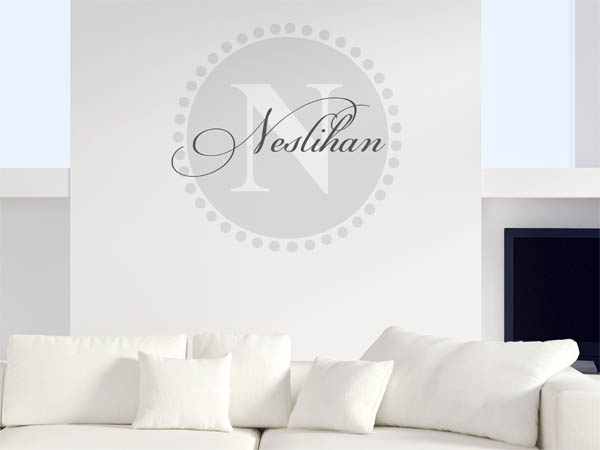 Wandtattoo Neslihan als Monogramm rund
