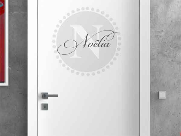 Wandtattoo Noélia als Monogramm rund