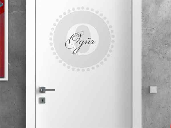 Wandtattoo Ogür als Monogramm rund