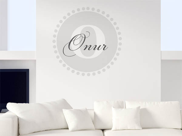 Wandtattoo Onur als Monogramm rund