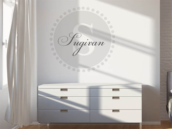 Wandtattoo Sugivan als Monogramm rund