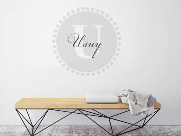 Wandtattoo Usuy als Monogramm rund