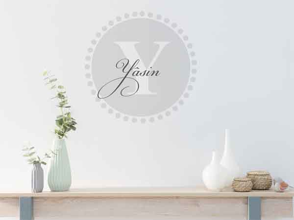 Wandtattoo Yâsin als Monogramm rund