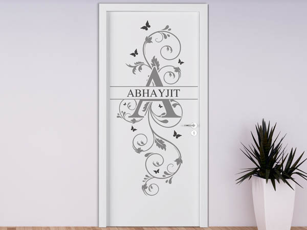 Wandtattoo Namensschild Abhayjit auf einer Tür