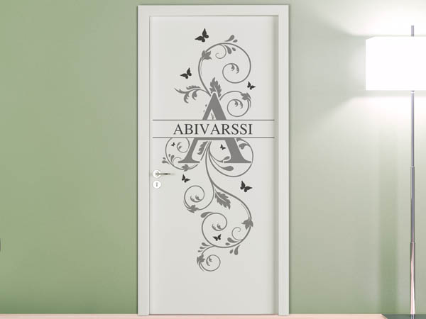 Wandtattoo Namensschild Abivarssi auf einer Tür