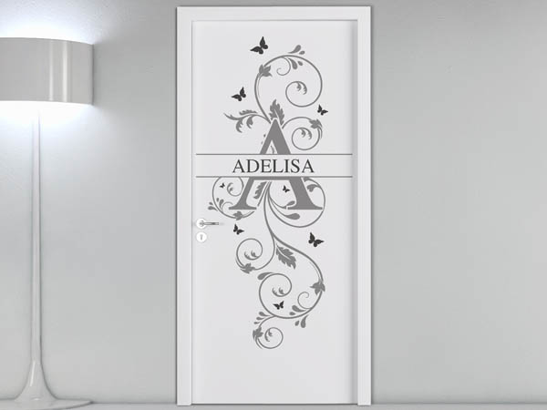 Wandtattoo Namensschild Adelisa auf einer Tür