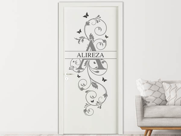 Wandtattoo Namensschild Alireza auf einer Tür