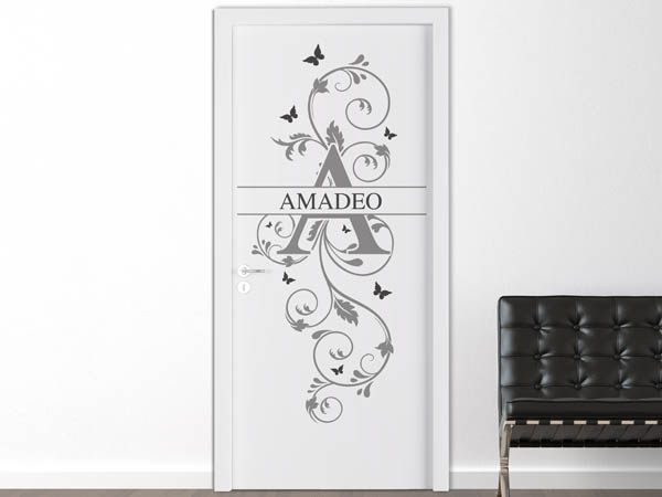 Wandtattoo Namensschild Amadeo auf einer Tür