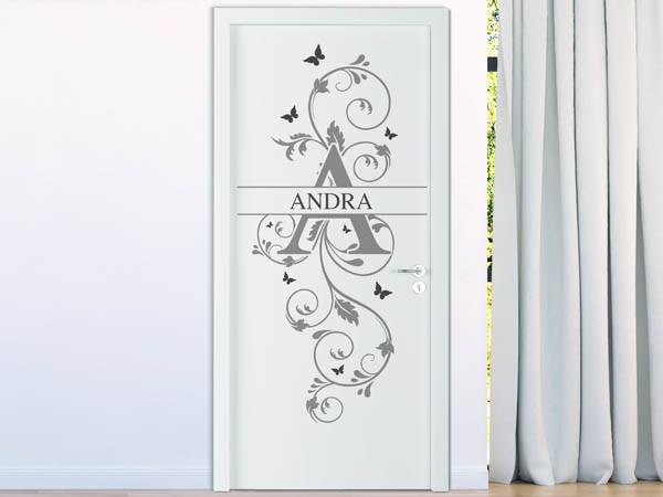 Wandtattoo Namensschild Andra auf einer Tür