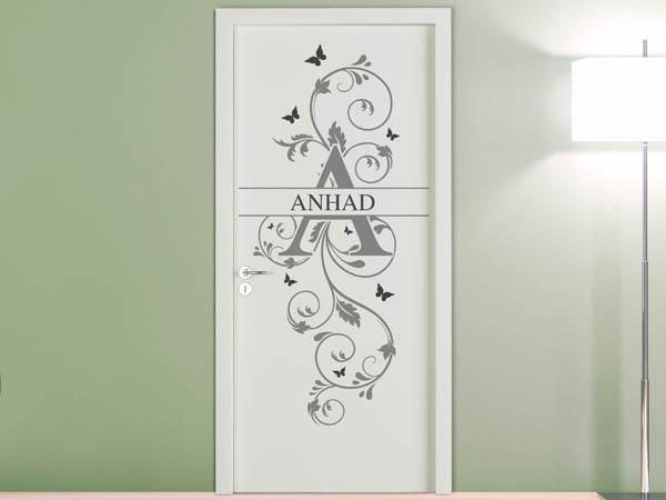 Wandtattoo Namensschild Anhad auf einer Tür