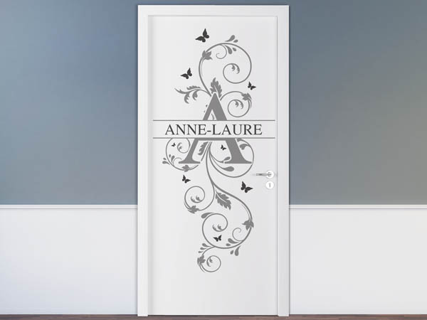 Wandtattoo Namensschild Anne-Laure auf einer Tür