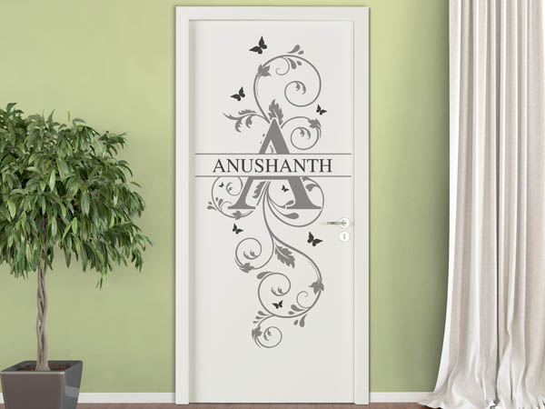 Wandtattoo Namensschild Anushanth auf einer Tür