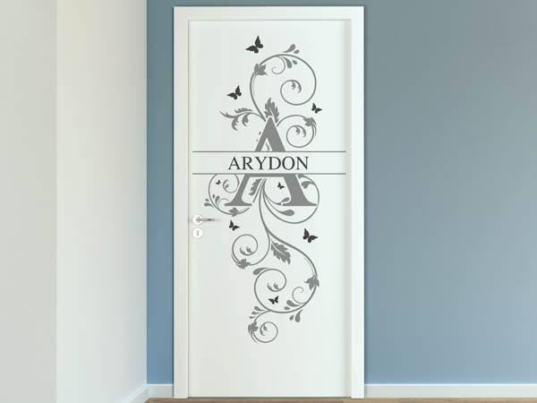 Wandtattoo Namensschild Arydon auf einer Tür