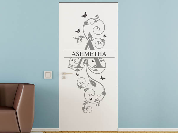 Wandtattoo Namensschild Ashmetha auf einer Tür