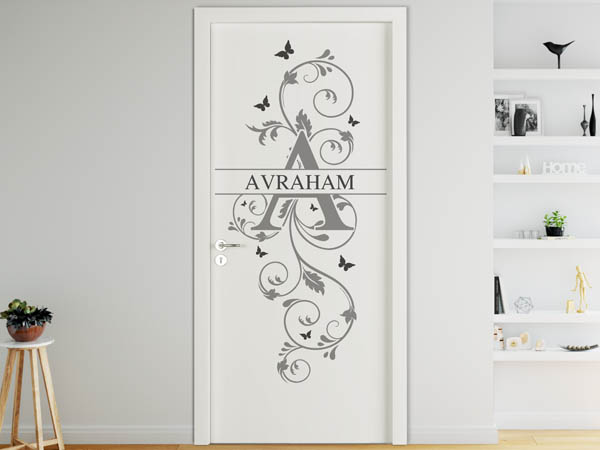 Wandtattoo Namensschild Avraham auf einer Tür