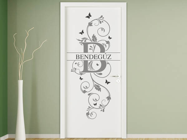 Wandtattoo Namensschild Bendegúz auf einer Tür