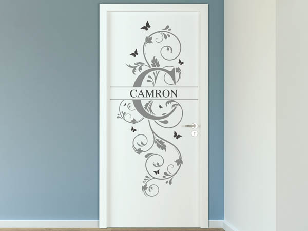 Wandtattoo Namensschild Camron auf einer Tür
