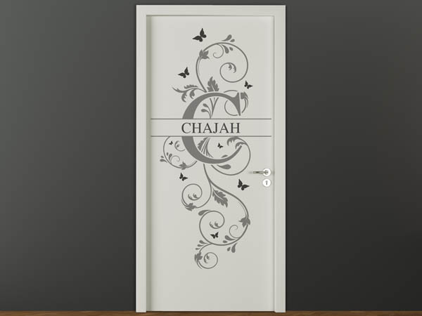 Wandtattoo Namensschild Chajah auf einer Tür