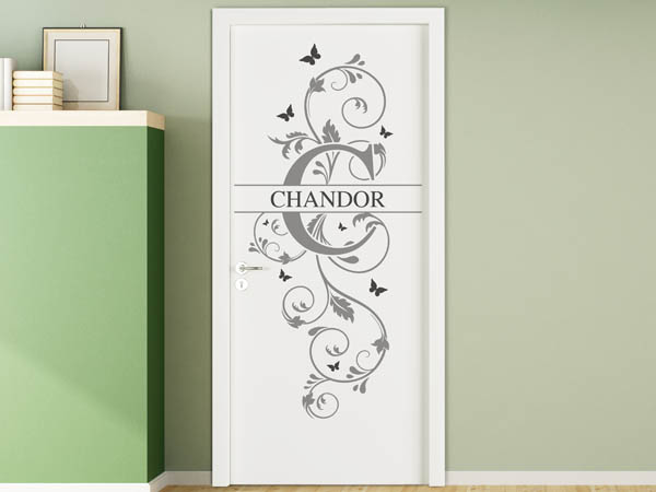 Wandtattoo Namensschild Chandor auf einer Tür