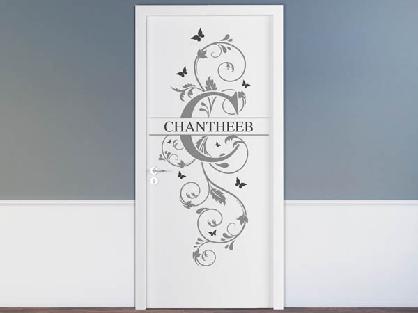 Wandtattoo Namensschild Chantheeb auf einer Tür