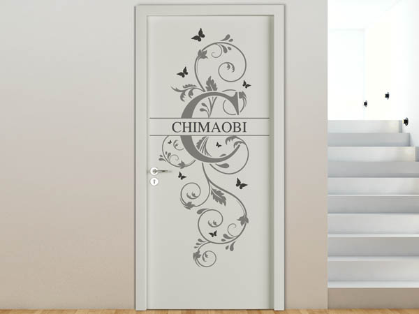 Wandtattoo Namensschild Chimaobi auf einer Tür