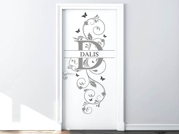 Wandtattoo Namensschild Dalis auf einer Tür