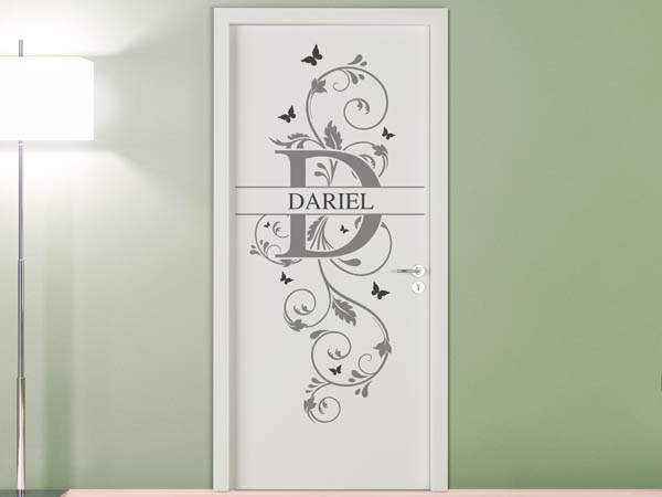Wandtattoo Namensschild Dariel auf einer Tür