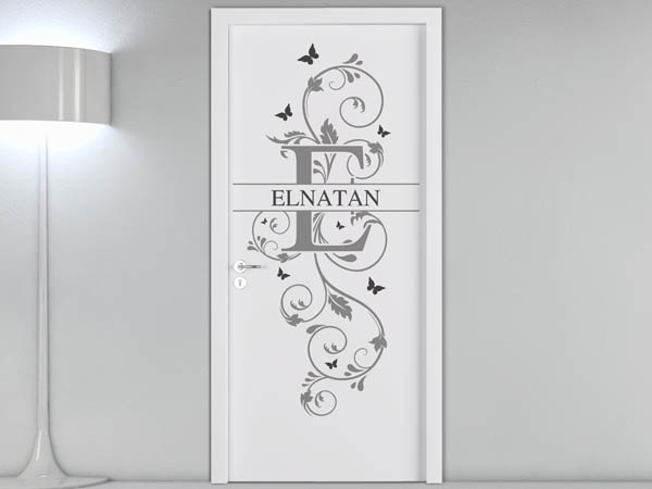 Wandtattoo Namensschild Elnatan auf einer Tür