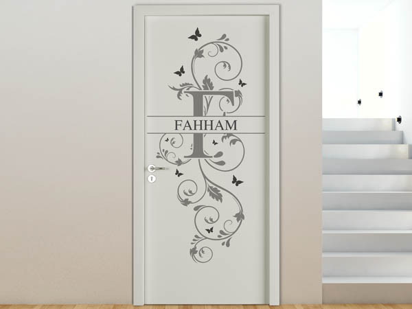 Wandtattoo Namensschild Fahham auf einer Tür
